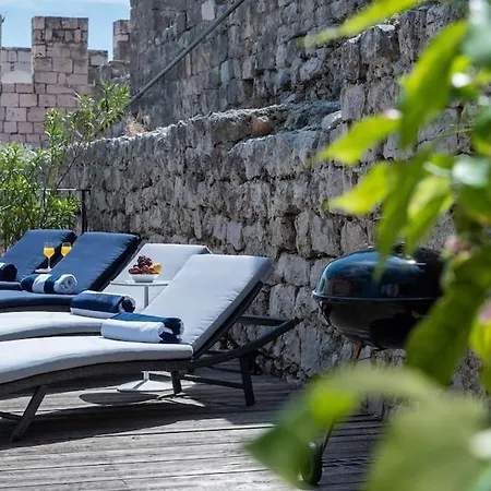 Luxury With Large Rooftop Terrace And Pool هفار